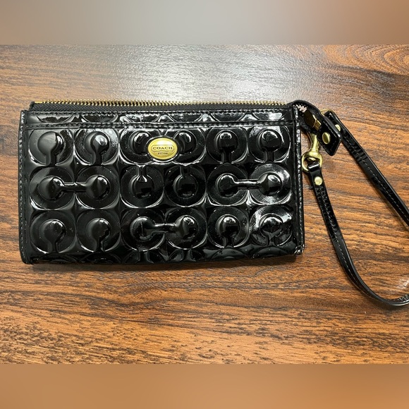 Coach Handbags - Coach Black Wallet with removable wristlet
